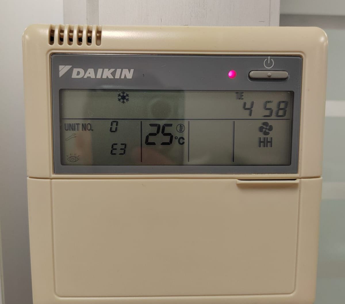 daikin oshibka E3